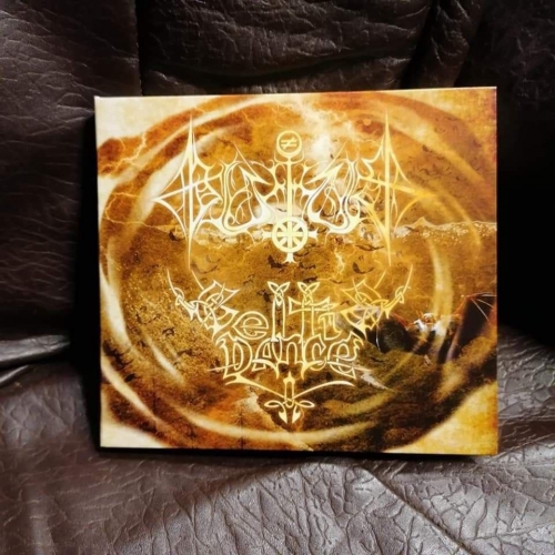 Blutkult / Celtic Dance - "We Are The Roar Of Thunder", Digipack CD